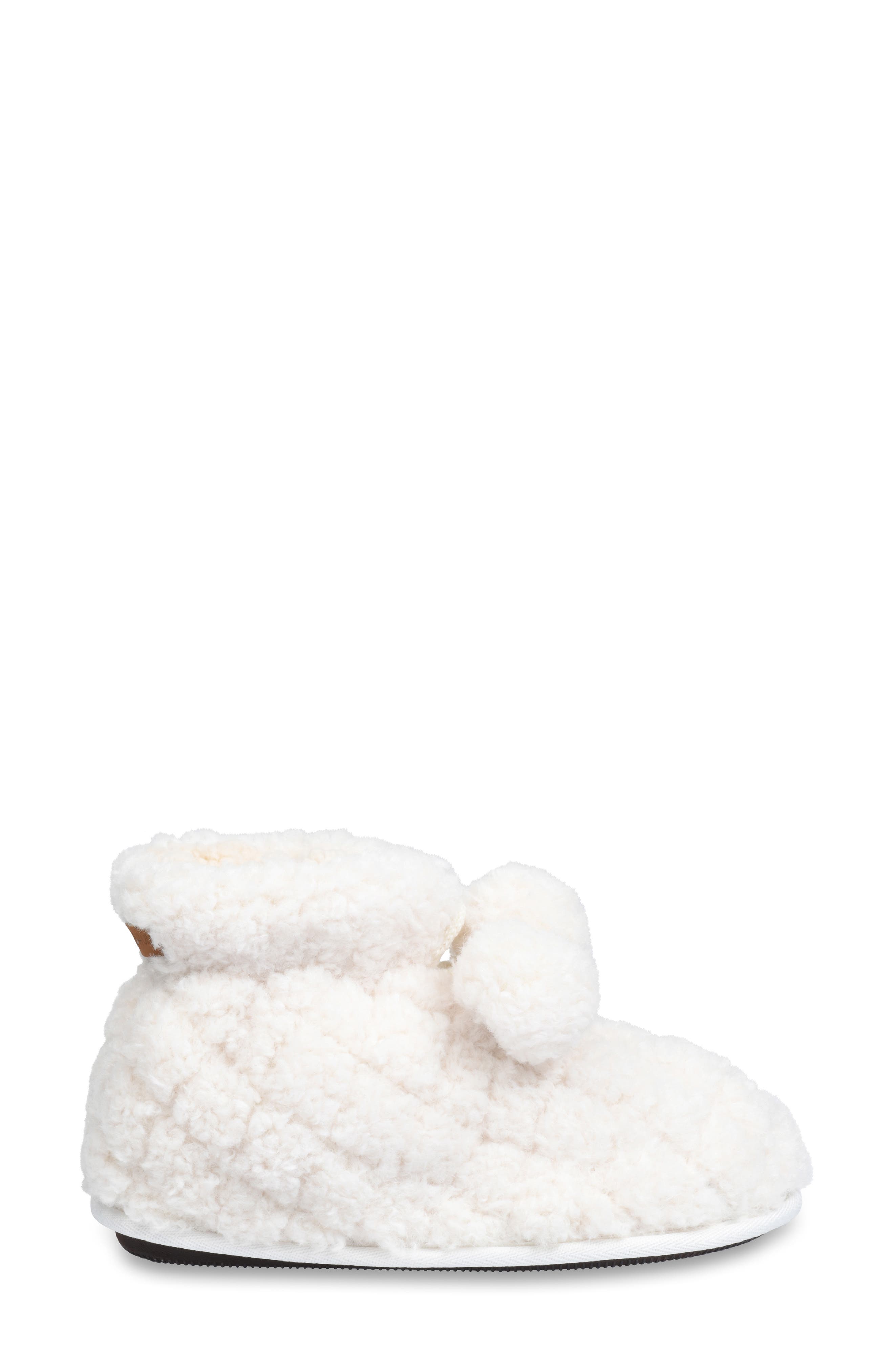 GAAHUU Faux Fur Quilted Slipper Boot, Alternate, color, Natural