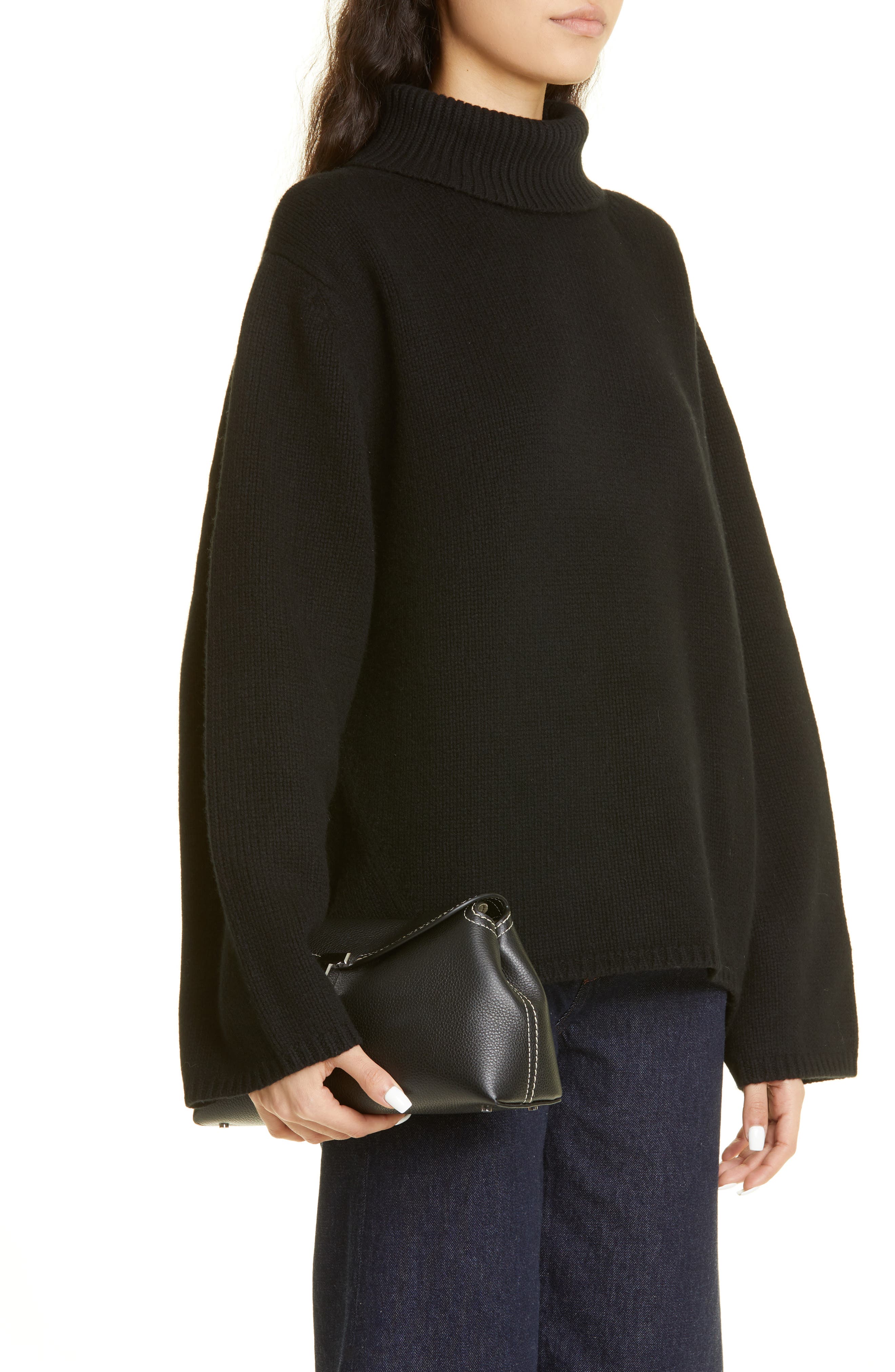 TOTEME T-Lock Leather Clutch, Alternate, color, Black Grain