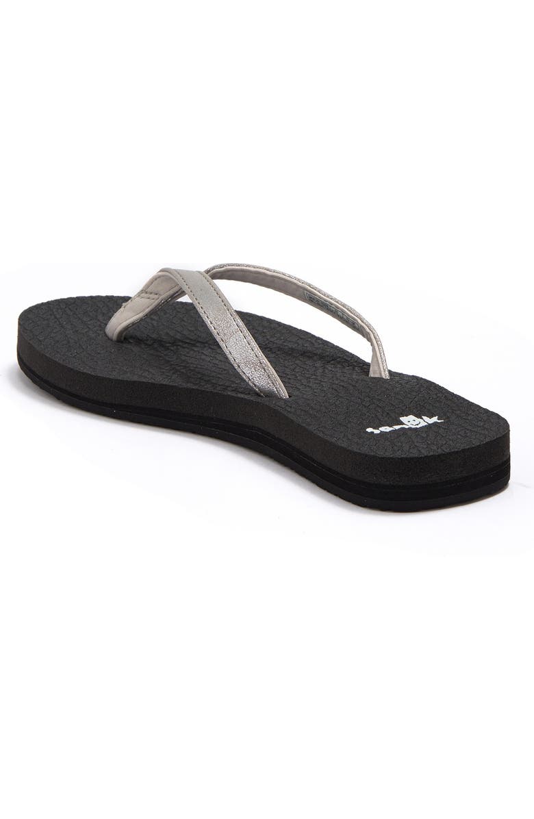 Sanuk Yoga Spree 4 Flip Flop Sandal, Alternate, color, Silver