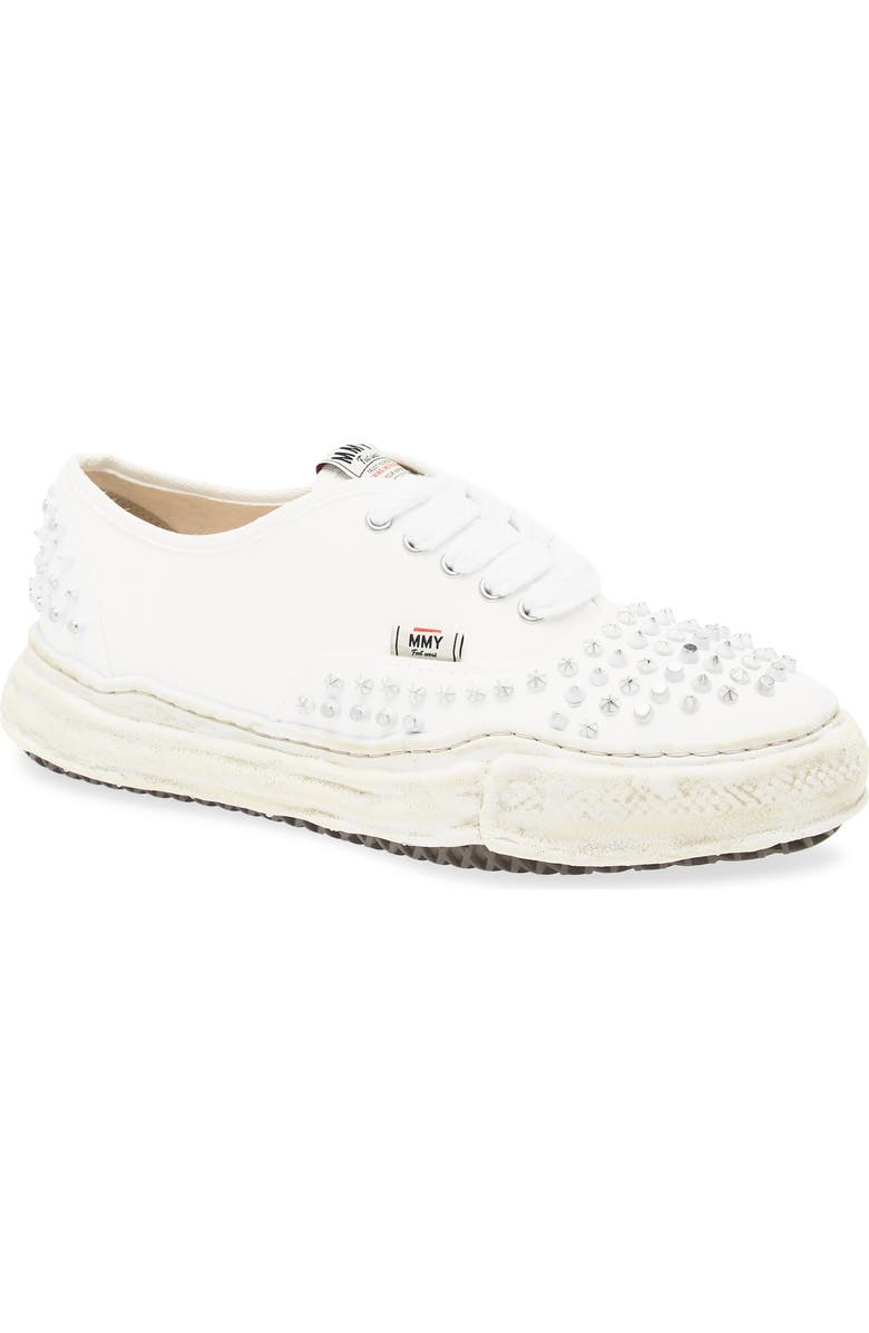 Maison MIHARA YASUHIRO Baker Studded Low Top Sneaker, Main, color, White