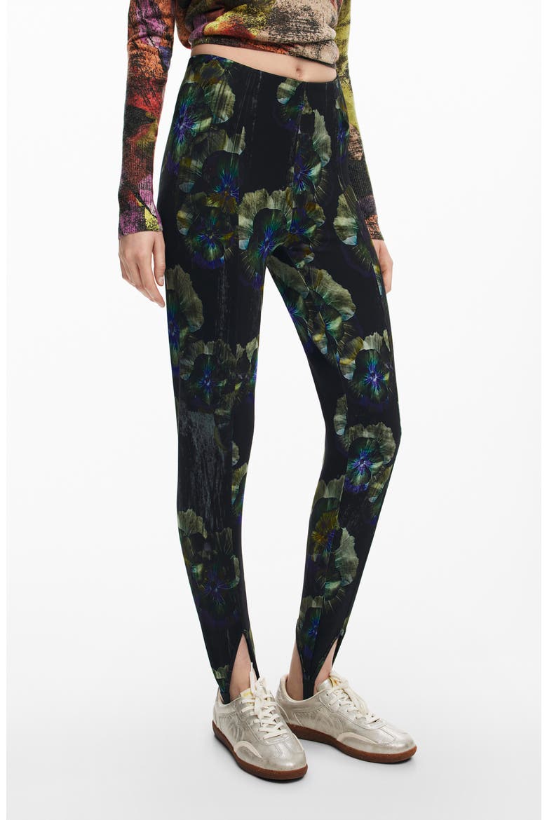 Pensee Lacroix Stirrup Pants, Main, color, BLACK