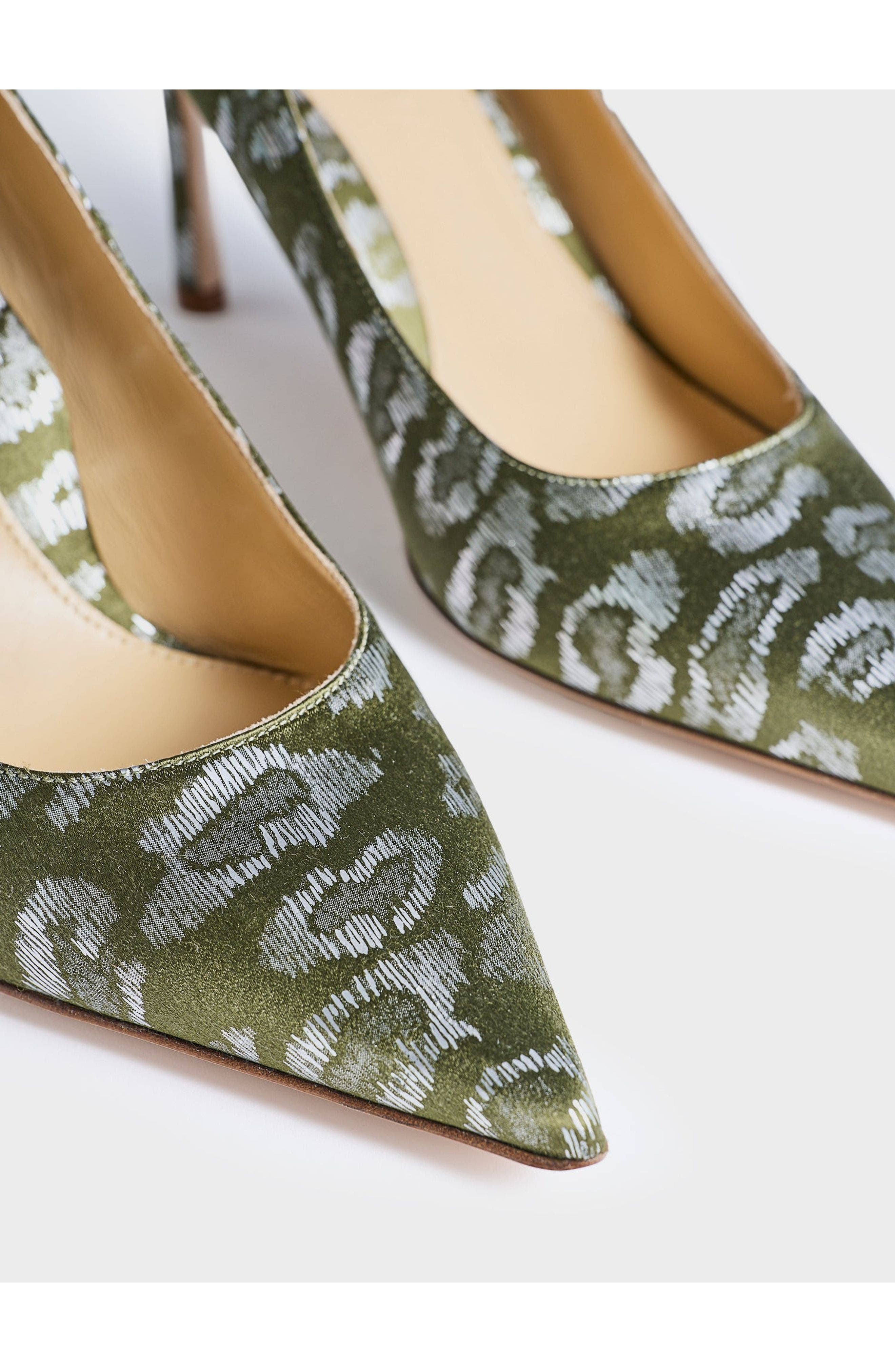 MARION PARKE Classic Pump 85 | Silk, Alternate, color, Green Leopard