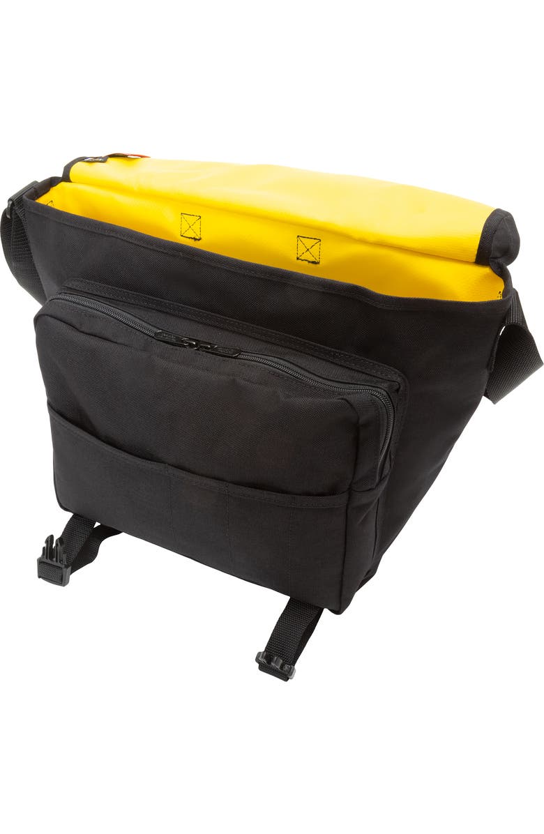 Manhattan Portage Dana's Messenger Bag, Alternate, color, Blk/Gry