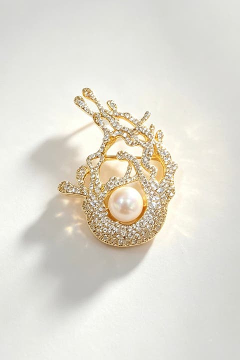 Cora Freshwater Pearl Reef Brooch