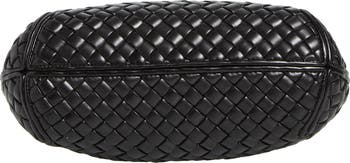 【関税&送料込】Bottega Veneta Clicker Small Shoulder Bag The Bottega Veneta Clicker Bag Marries House History with
