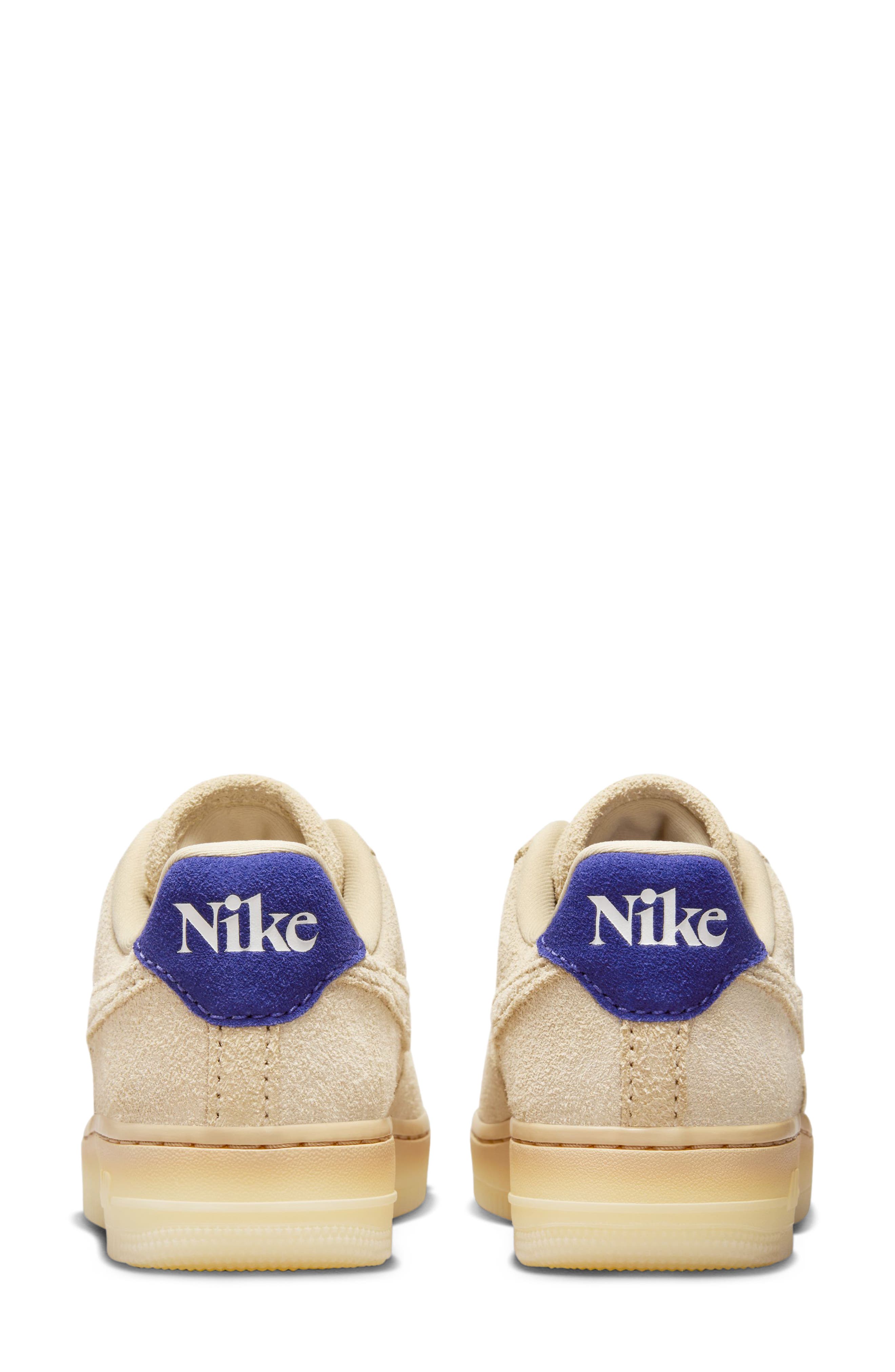 Nike Gender Inclusive Air Force 1 '07 LX Sneaker, Alternate, color, 