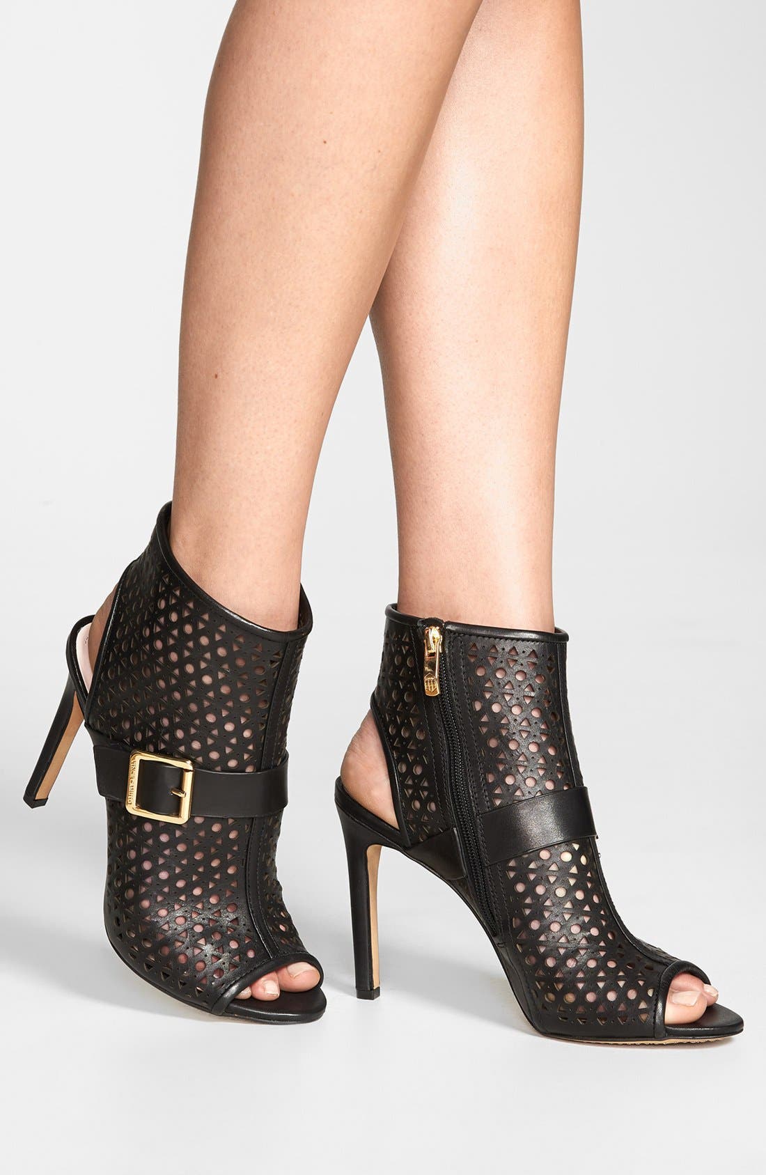 Vince Camuto 'Kaleen' Leather Bootie, Alternate, color, 