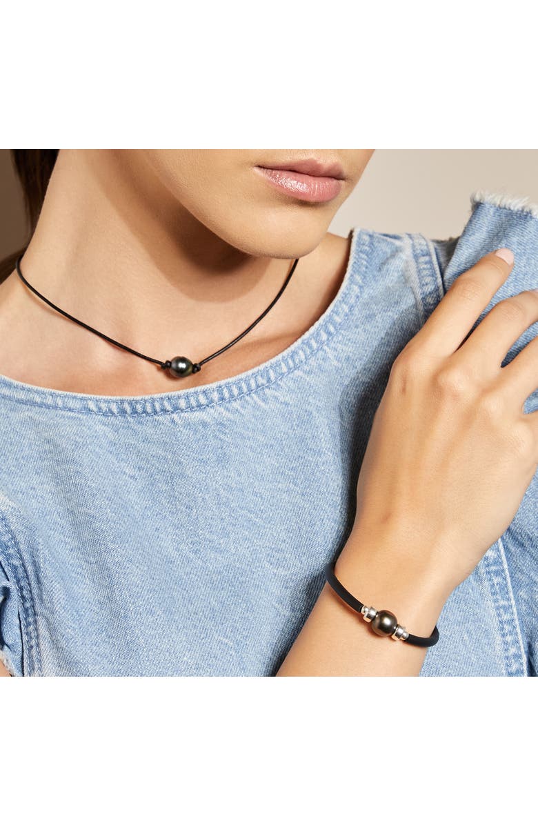 The Pearl Source Tahitian Round Pearl Rubber Bracelet 11-12mm, Alternate, color, Black Pearl