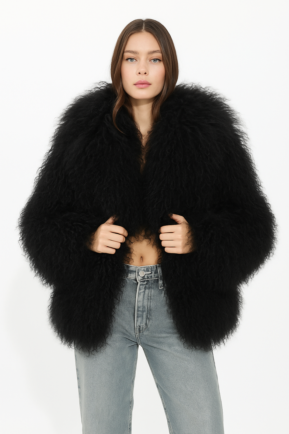 UR FAMOUS  FUR COAT - image 2