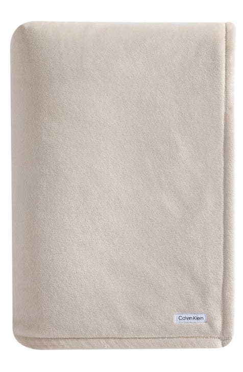 Factory Calvin Klein Varsity Throw blanket, 50x70, Cream new with tags