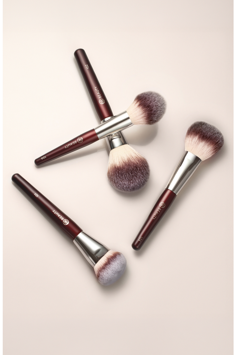 Essentials Collection Face Brush Set, Alternate, color, Burgundy