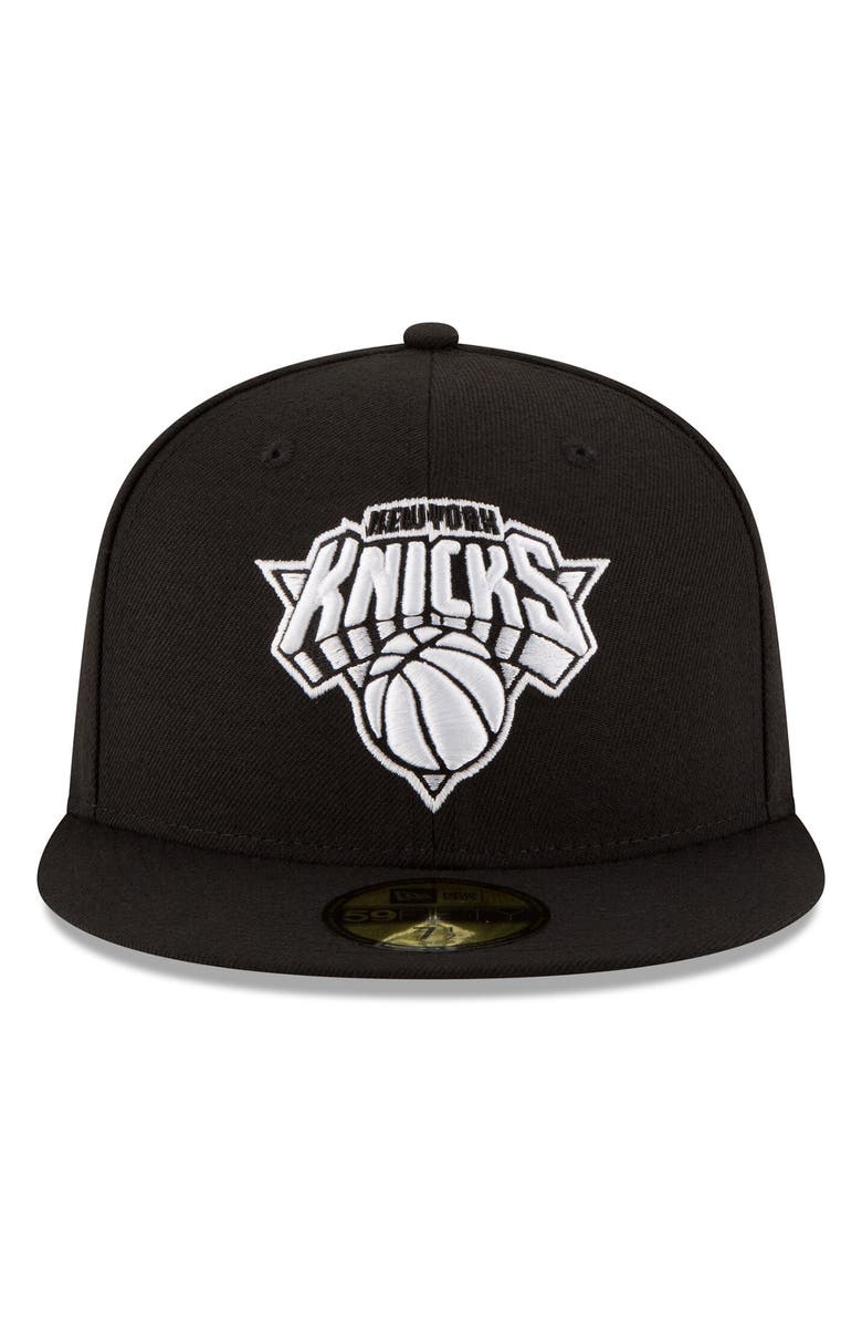 New Era Men's New Era Black New York Knicks Black & White Logo 59FIFTY Fitted Hat, Alternate, color, 