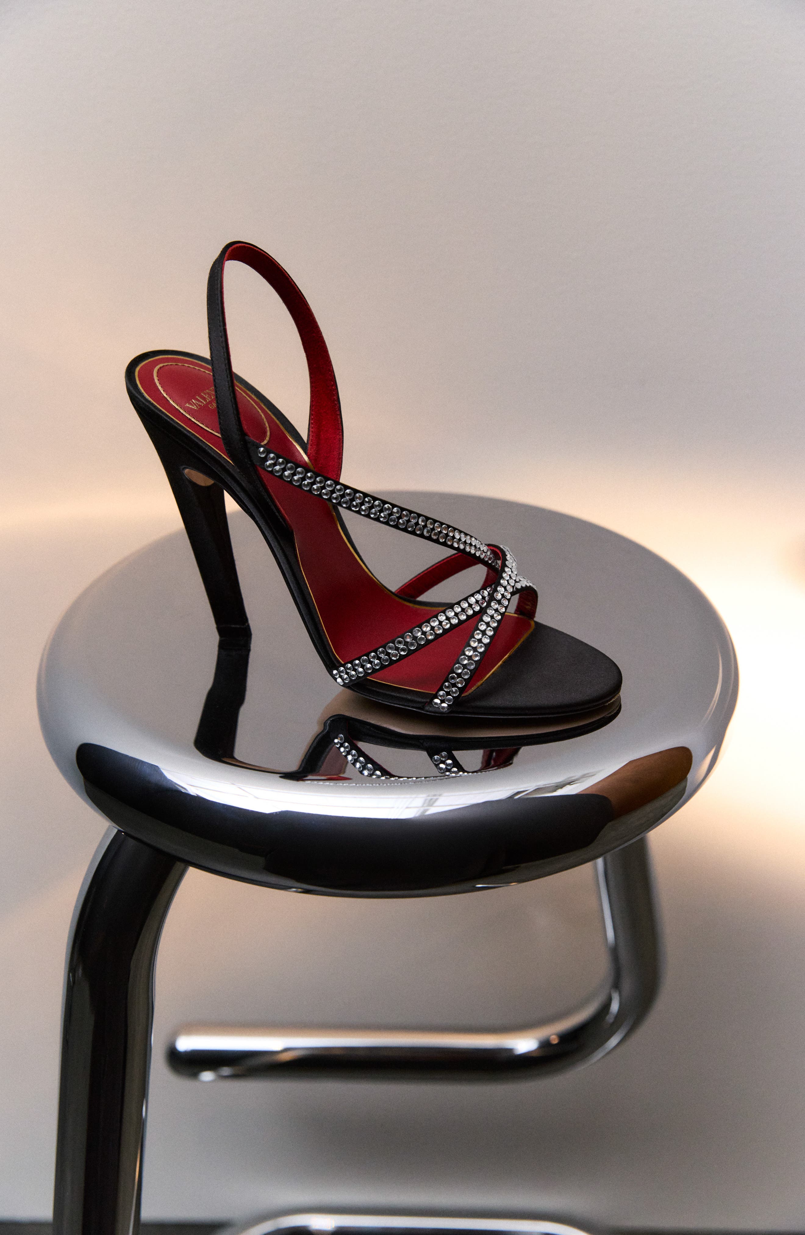 Valentino Garavani Crystal Embellished Slingback Sandal, Alternate, color, Nero/ Crystal