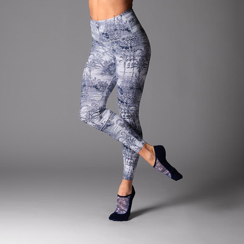 NAVY TROPIC TOILE