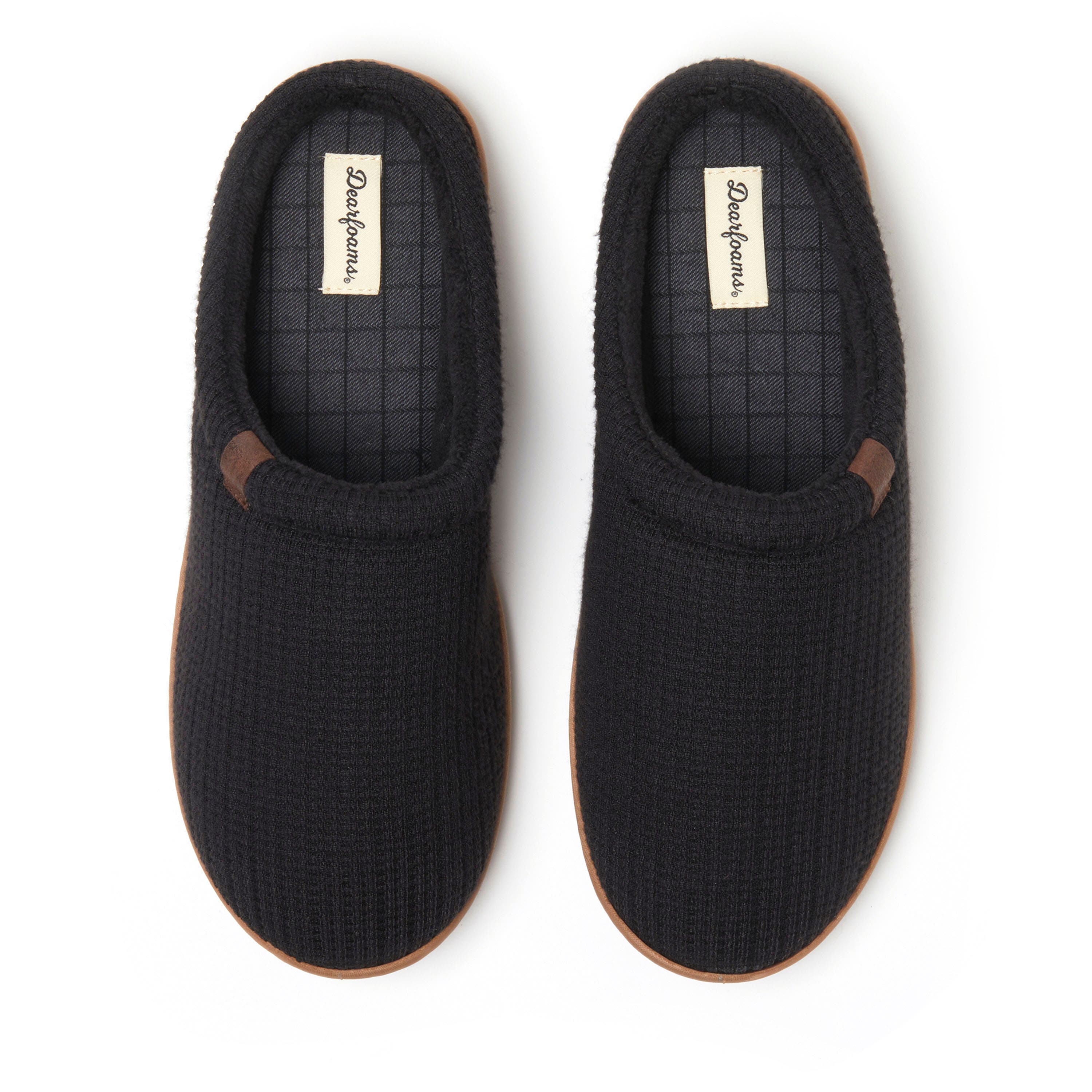 DEARFOAMS Case Casual Clog Slipper, Alternate, color, Black