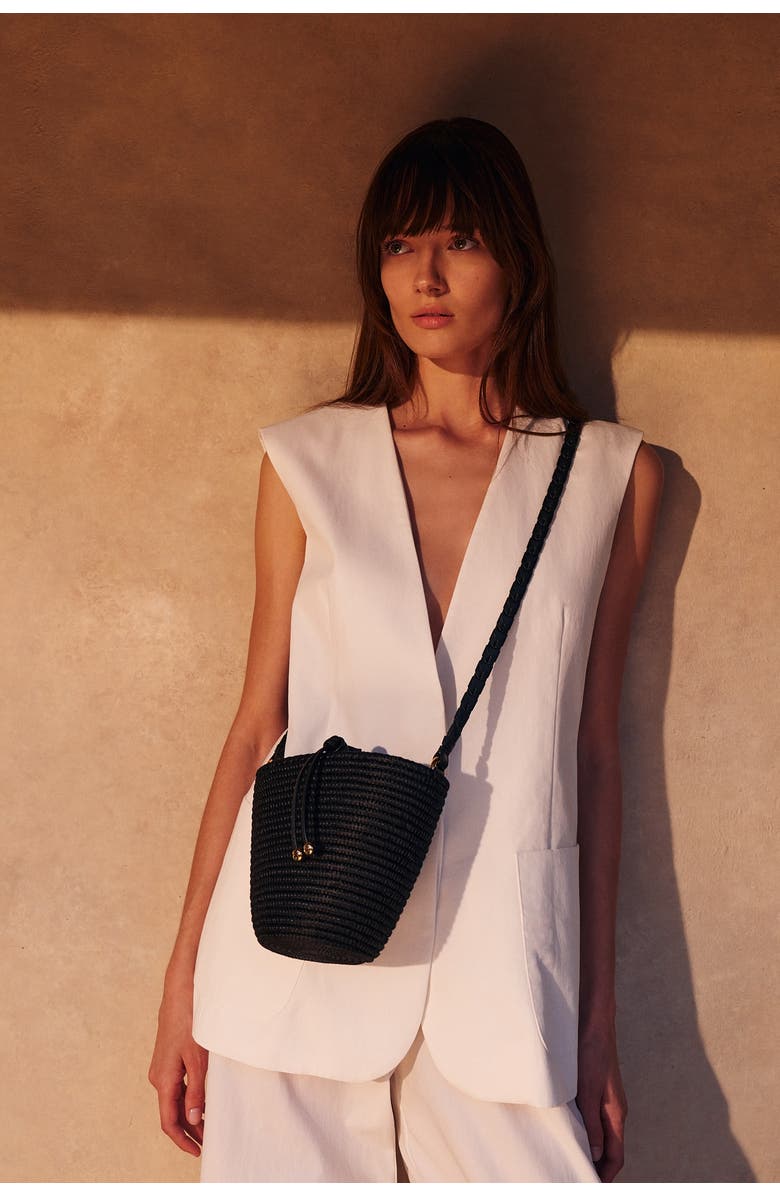 Cesta Collective Mini Fan Whipstitch Crossbody Basket Bag, Alternate, color, Black