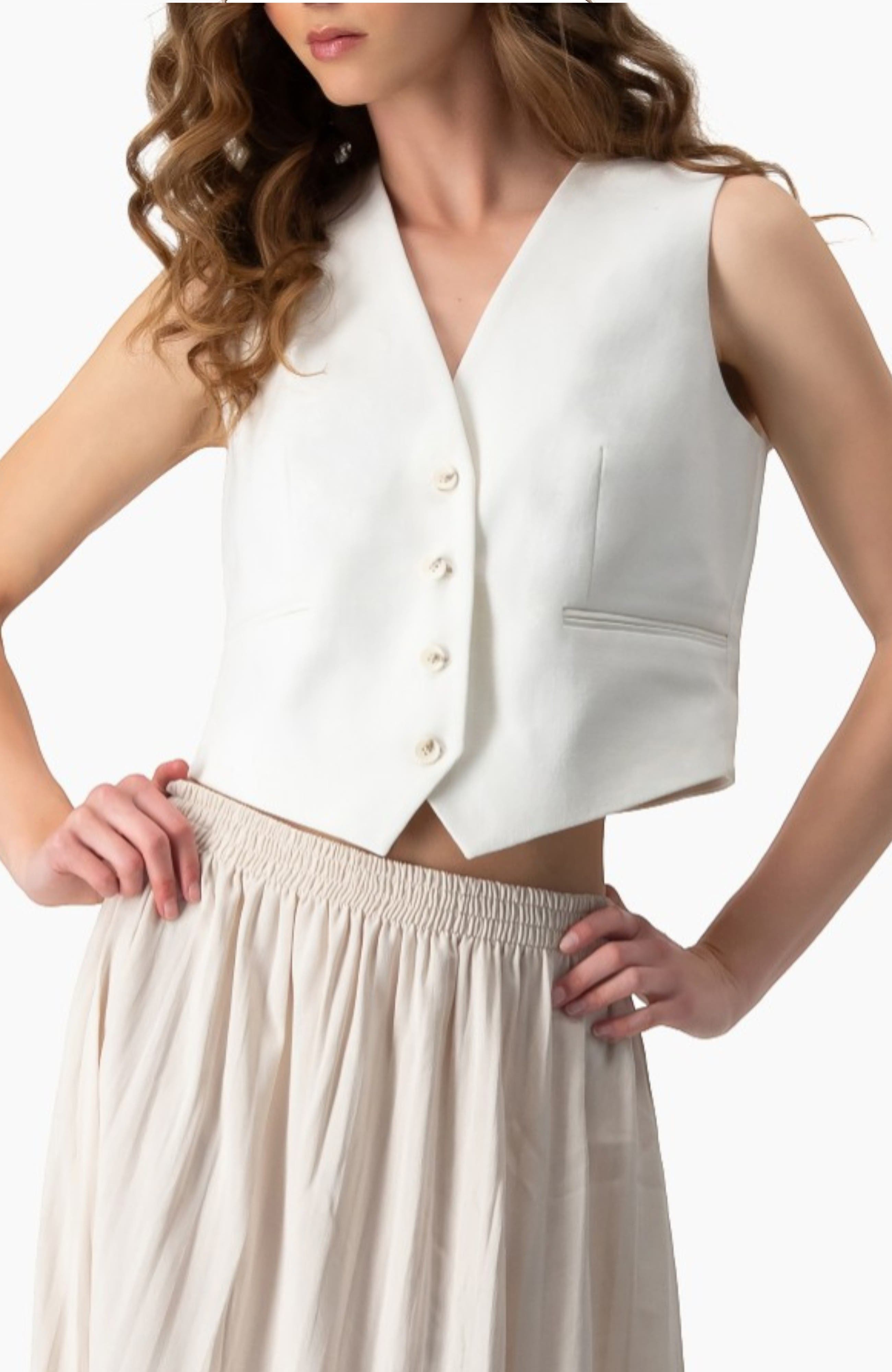 Short Vest with Simulated Pockets