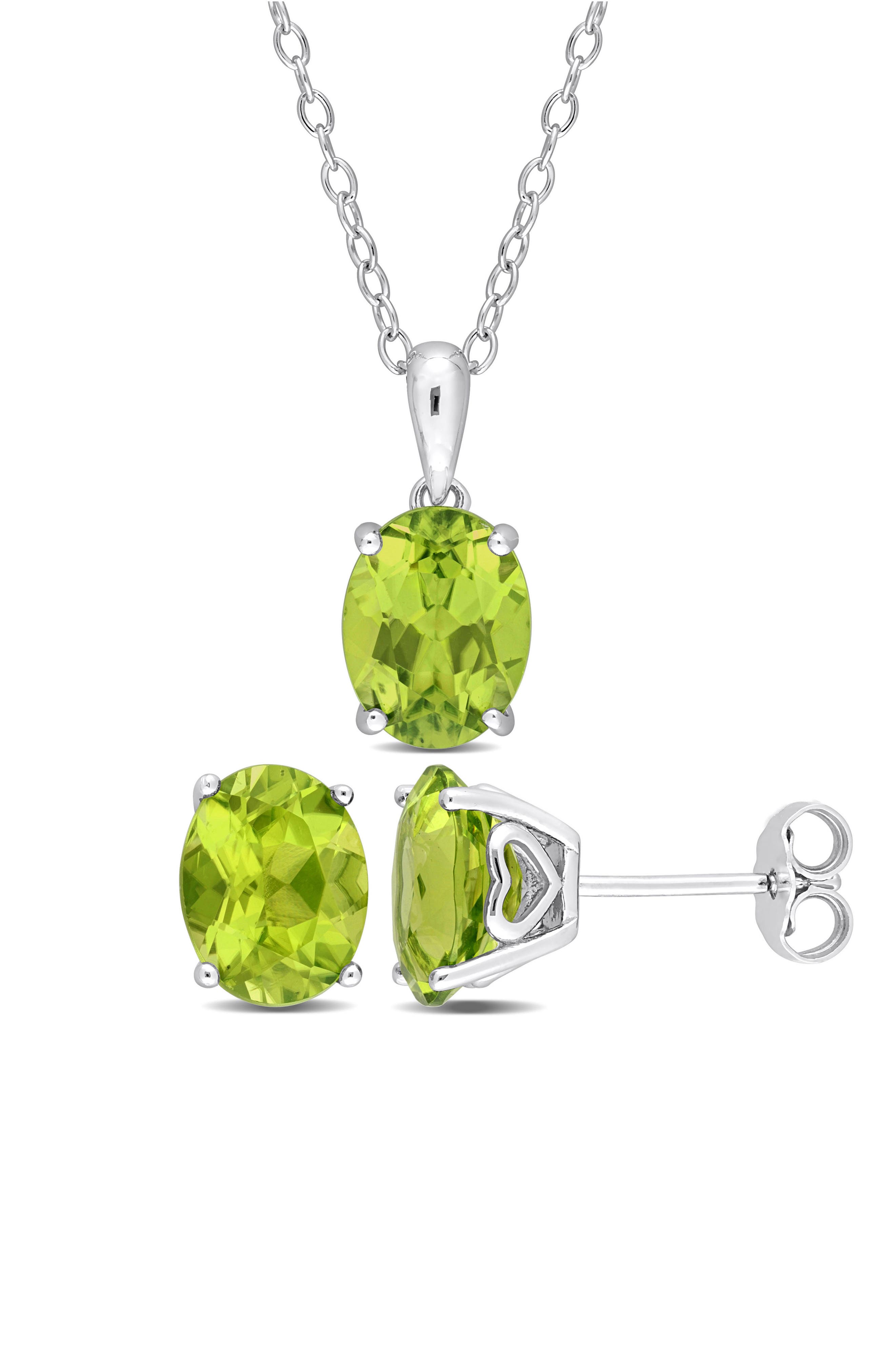 DELMAR Oval Cut Peridot Solitaire Pendant Necklace & Stud Earrings Set
