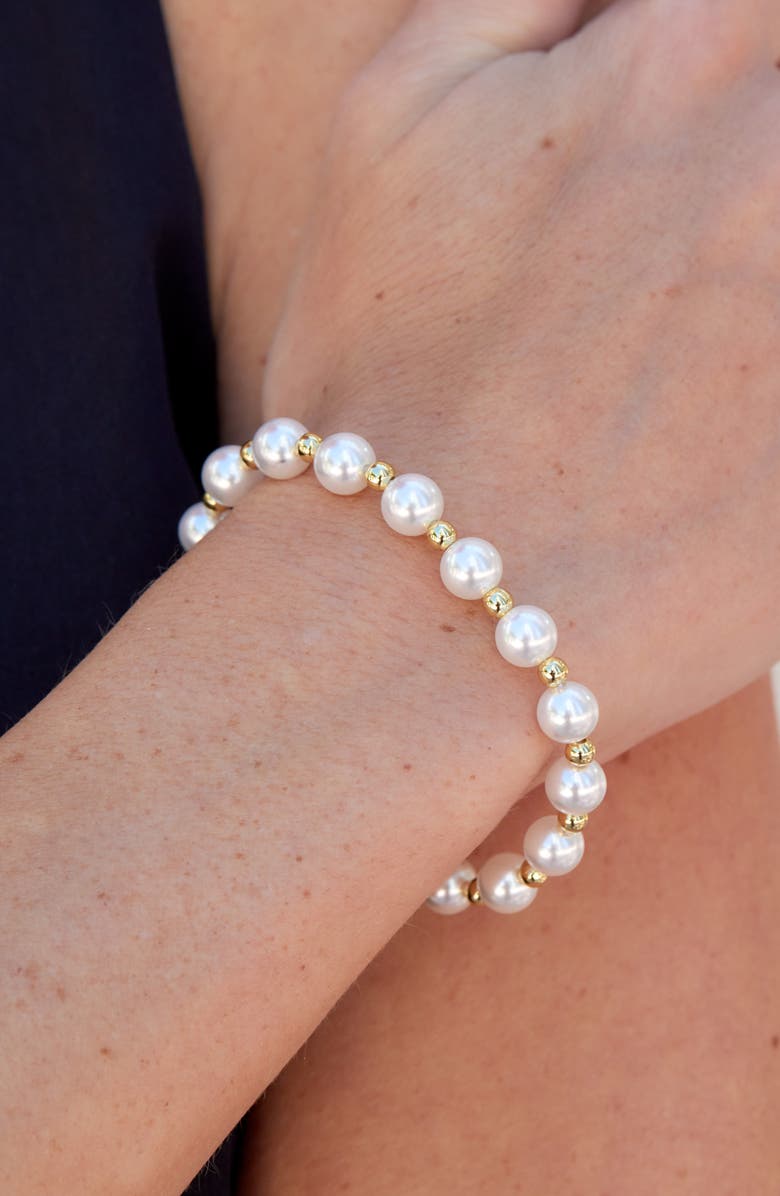 SAVVY CIE JEWELS Faux Pearl Beaded Station Magnetic Bracelet, Alternate, color, Gold