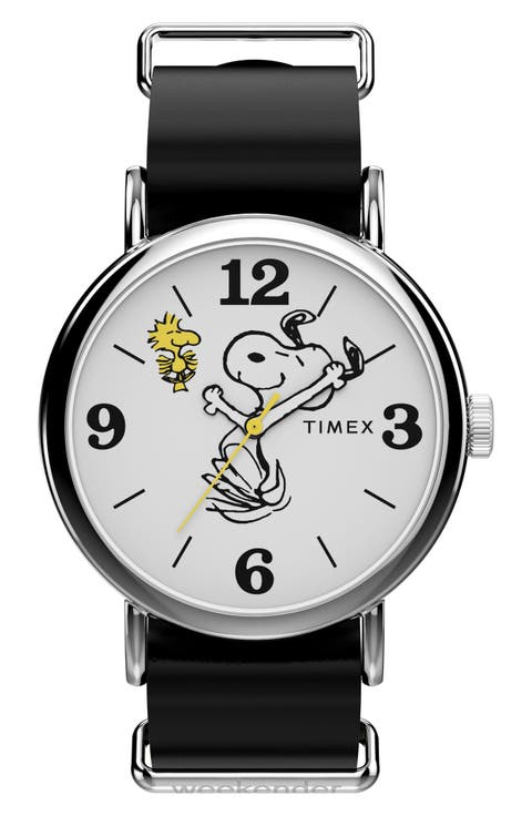 Peanuts® x Timex Weekender Snoopy 40mm Leather Strap Watch