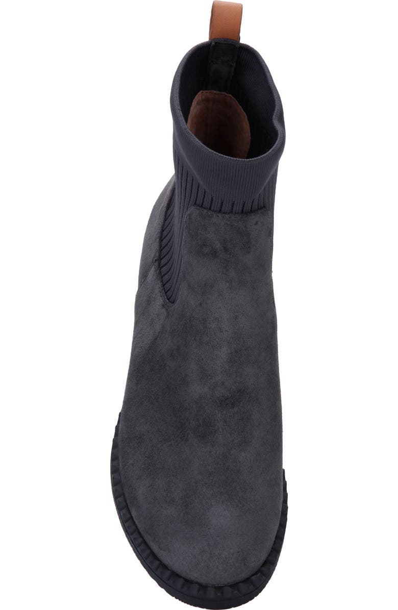 Gentle Souls by Kenneth Cole Best Chelsea Boot, Alternate, color, Charcoal Suede