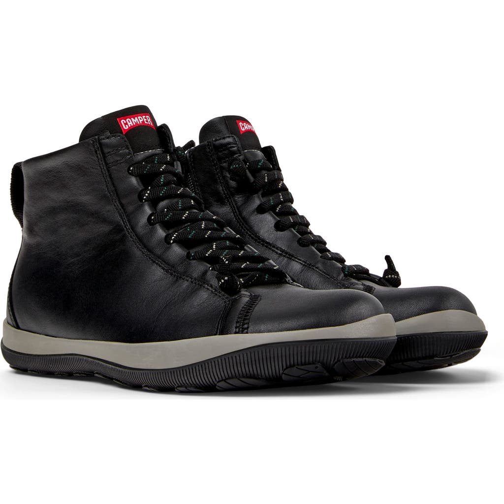 Camper Peu Terreno Short Boot In Black