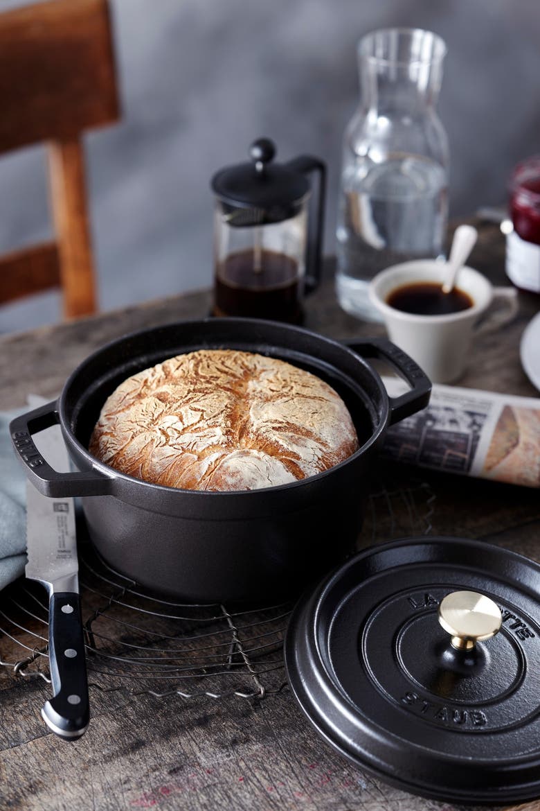 4-Quart Enameled Cast Iron Dutch Oven, Alternate, color, MATTE BLACK