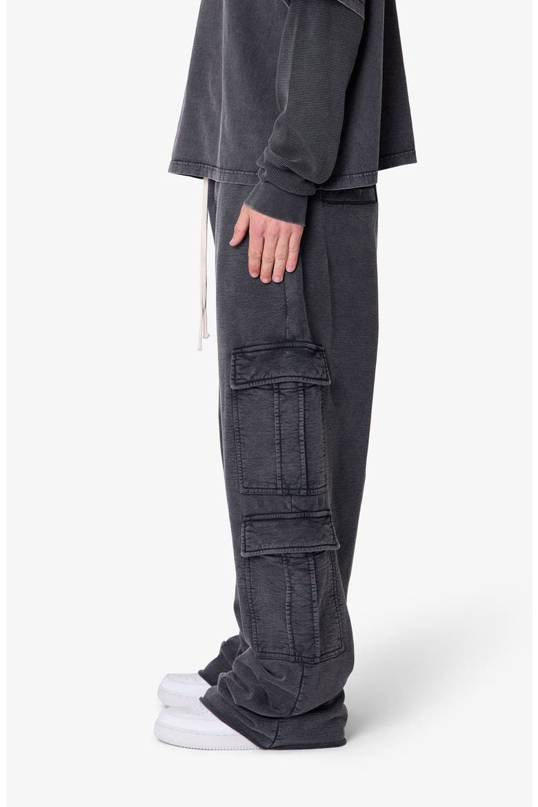 Ultra Baggy Cotton Flece Cargo Sweatpants, Alternate, color, WASHED BLACK
