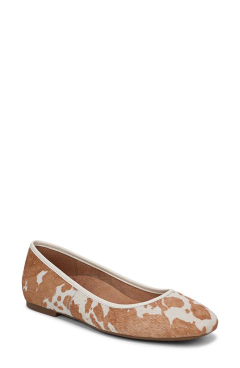 Orinda Square Toe Flat (Women)