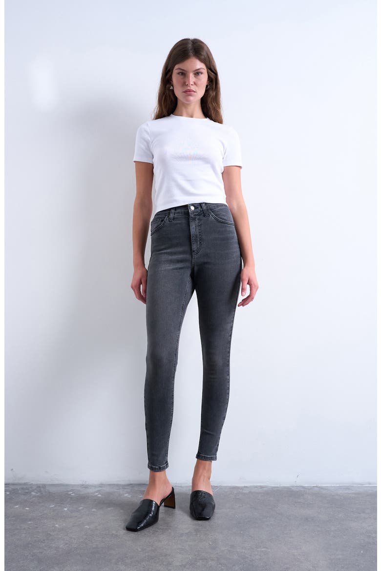 Jamie High Waist Skinny Jeans, Alternate, color, BLACK