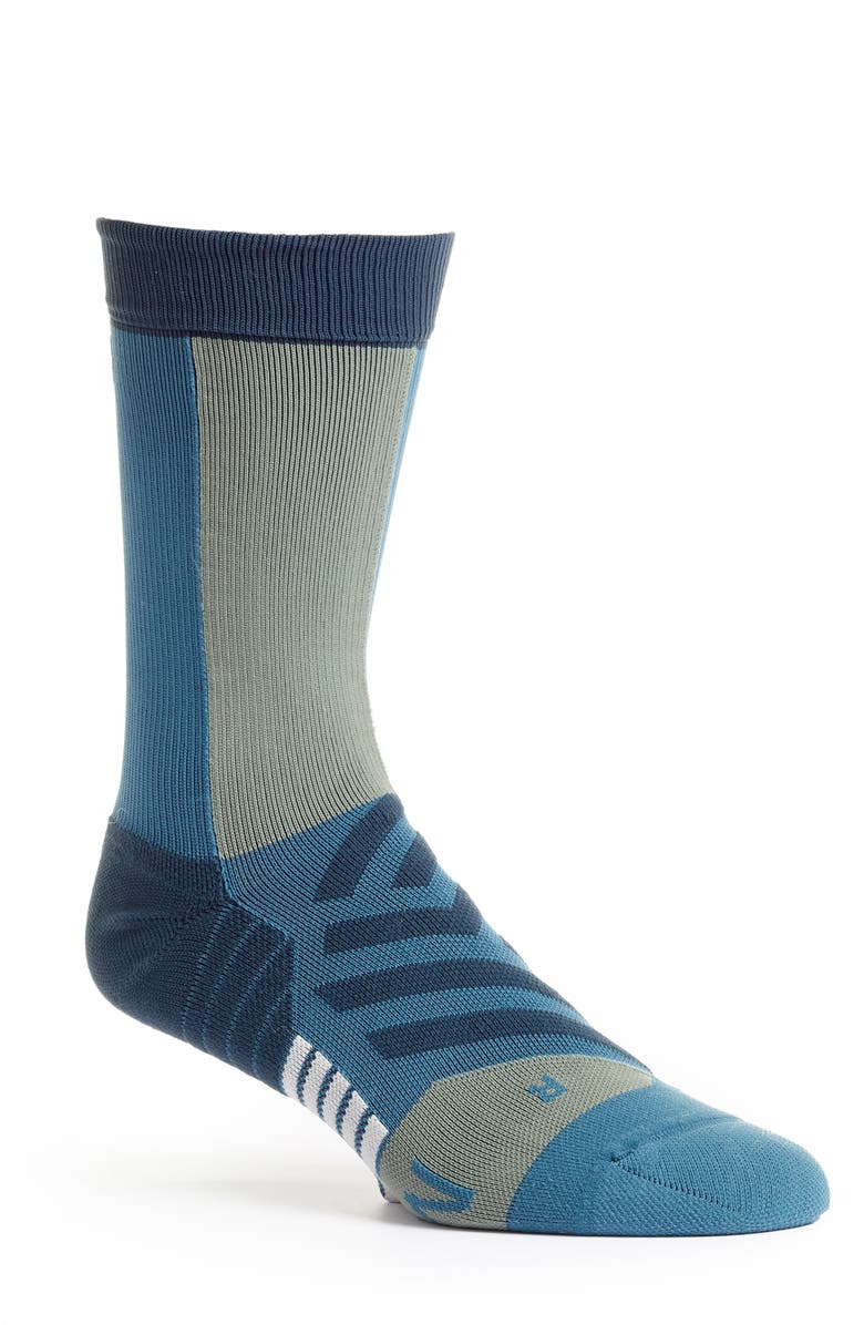 On Running Crew Socks, Main, color,