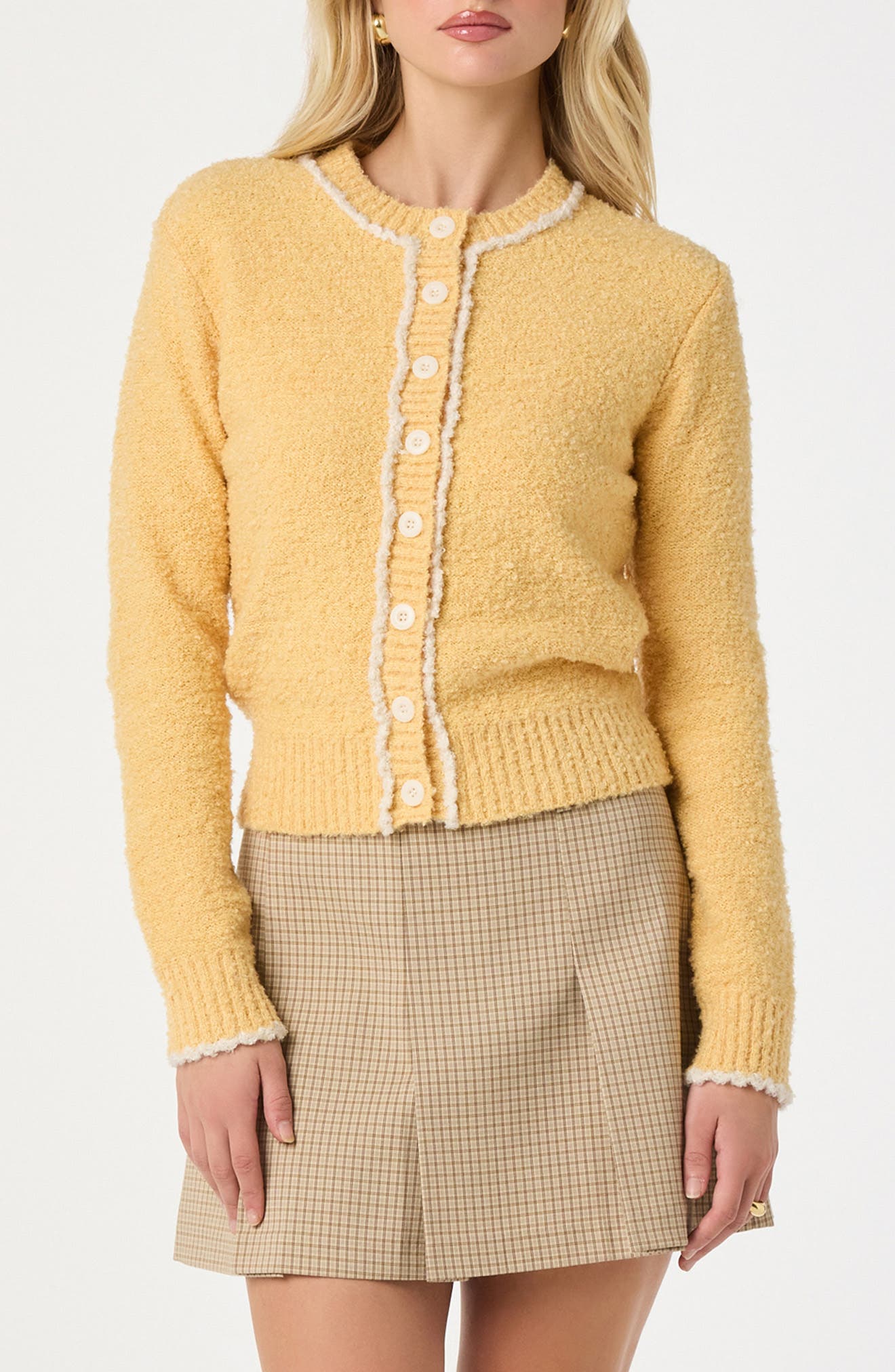 selected YELLOW