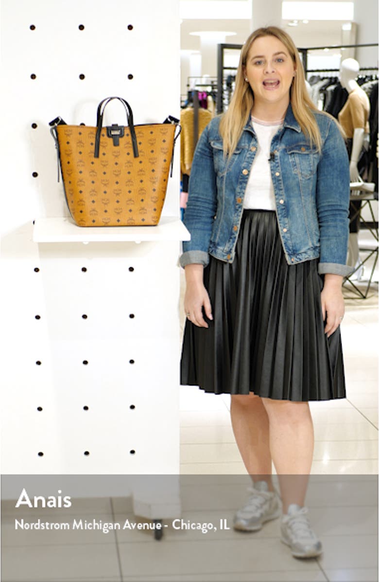 Small Gunta Visetos Coated Canvas Shopper, sales video thumbnail