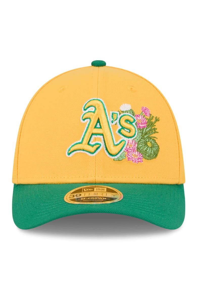 Men's New Era  Gold/Green Athletics 2026 Spring Training M-Crown 39THIRTY Flex Hat, Alternate, color, Gold