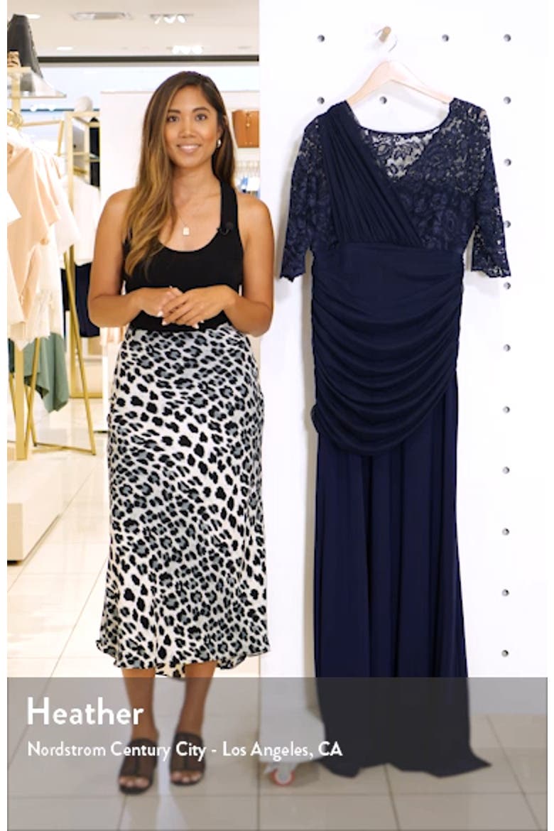 Soirée Evening Gown video