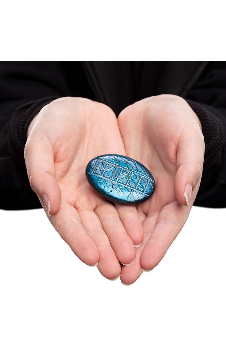 Weta Workshop Prop Replica - The Hobbit Trilogy - Kili's Rune Stone, Alternate, color, 