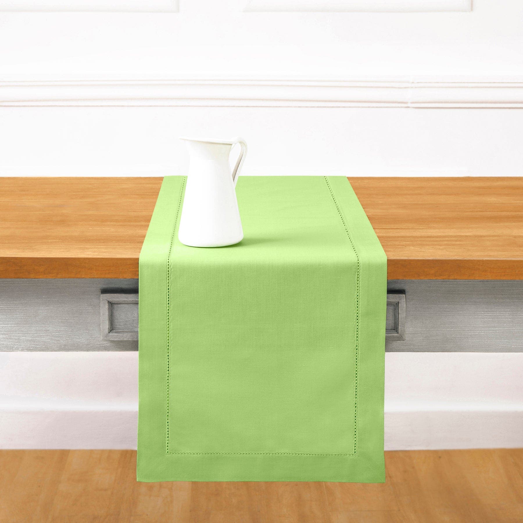 Apple Green