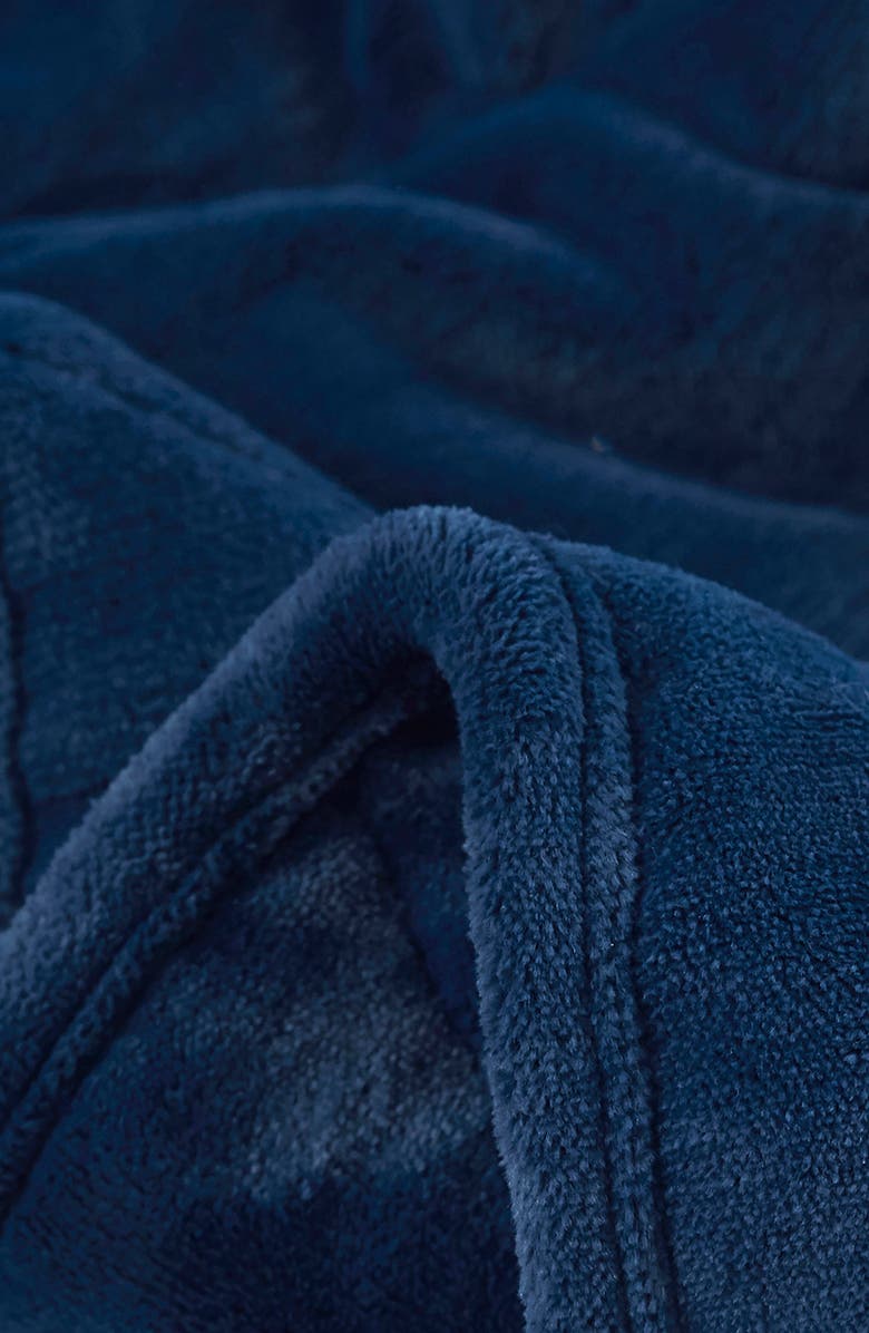 SUTTON HOME Dream Theory Butter Velvet Machine Washable 15lb Weighted Blanket - Won Good Housekeeping 2021 Best Bedding Award, Alternate, color, 