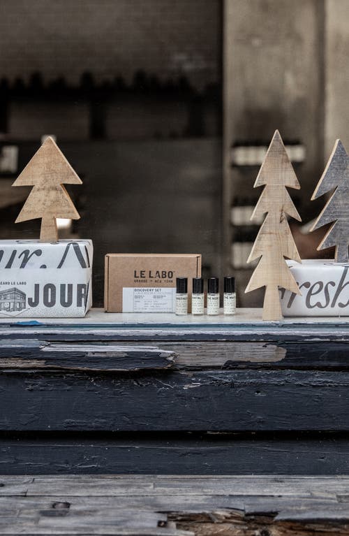 Le Labo Holiday Fragrance Discovery Set In Transparent