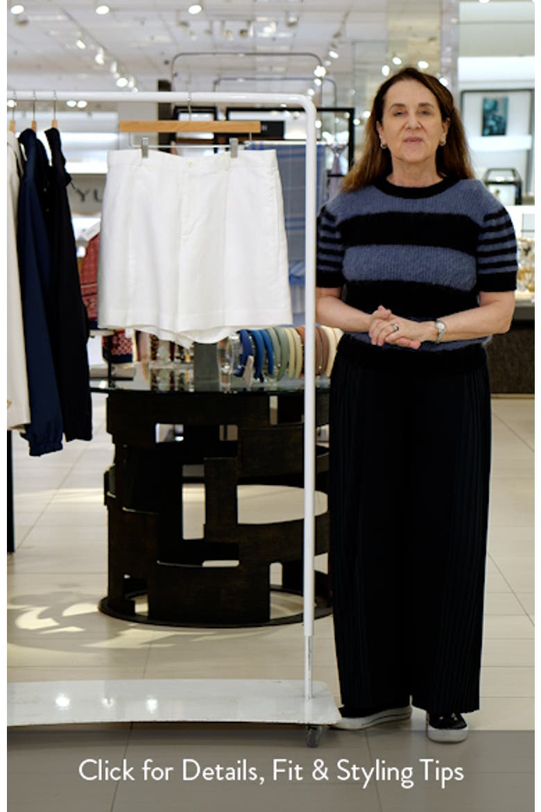 Drapey Linen Blend Twill Shorts video
