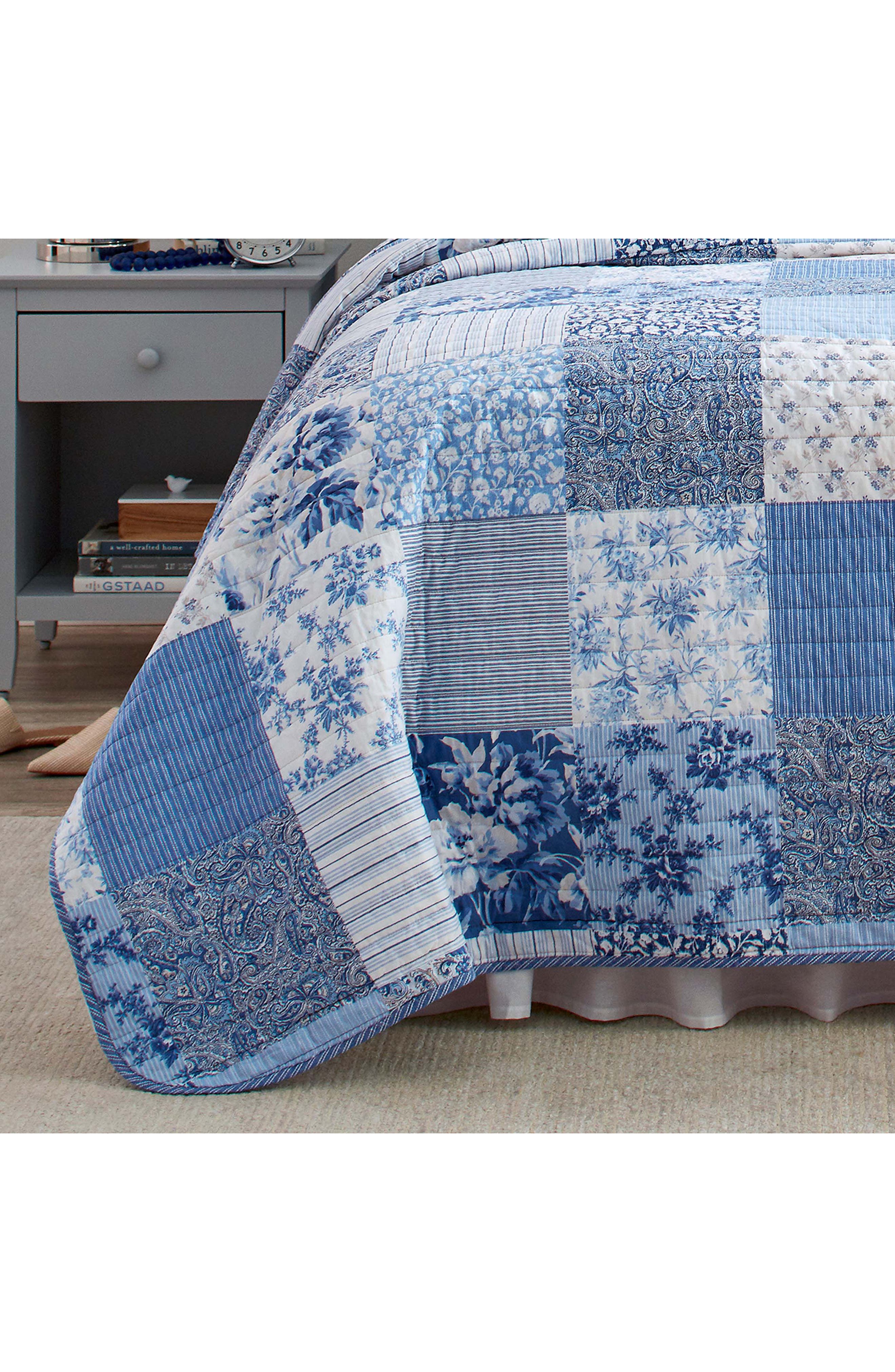 Paisley Patchwork King Quilt Set