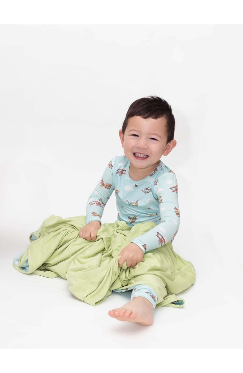 Bellabu Bear Kids' Vintage Airplanes Set of 2 Piece Pajamas, Alternate, color, Vintage Airplanes