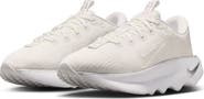 Nike Motiva Walking Shoe
