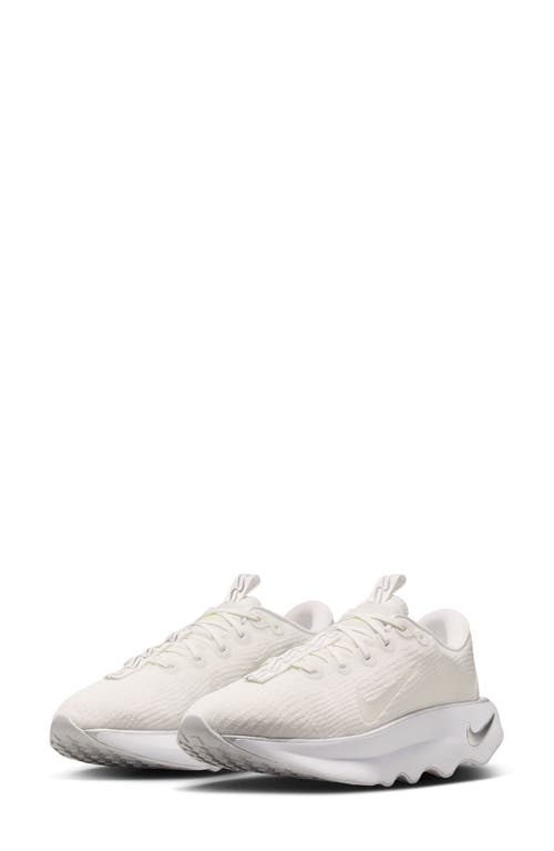 Nike Motiva Road Runner Walking Shoe In White