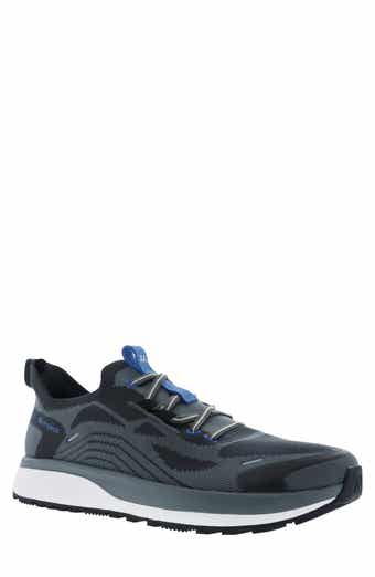 Astro Sneaker