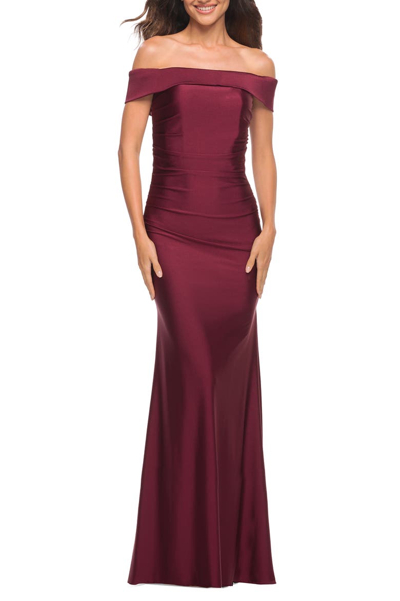 Off the Shoulder Elegant Long Evening Gown, Main, color, Wine