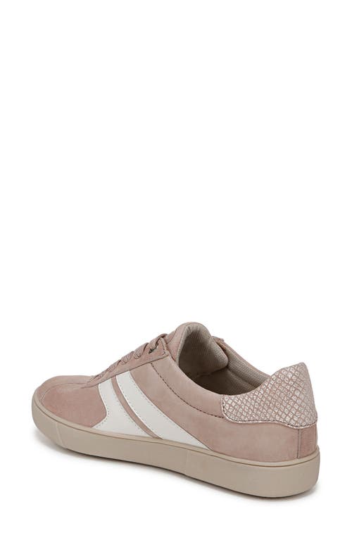 Naturalizer Medina Sneaker In Warm Taupe Tan/warm White