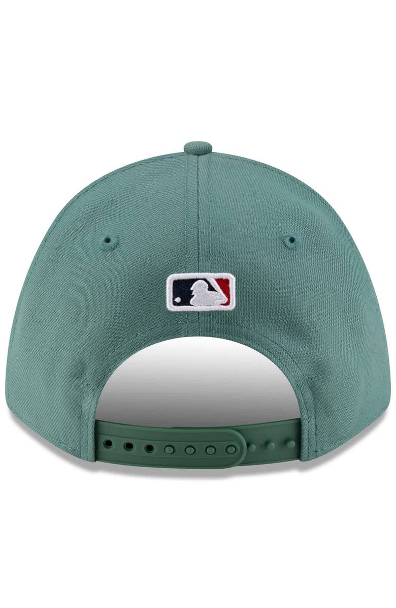 New Era Men's New Era  Green Boston Red Sox 2025 City Connect 9FORTY M-Crown Adjustable Hat, Alternate, color, 