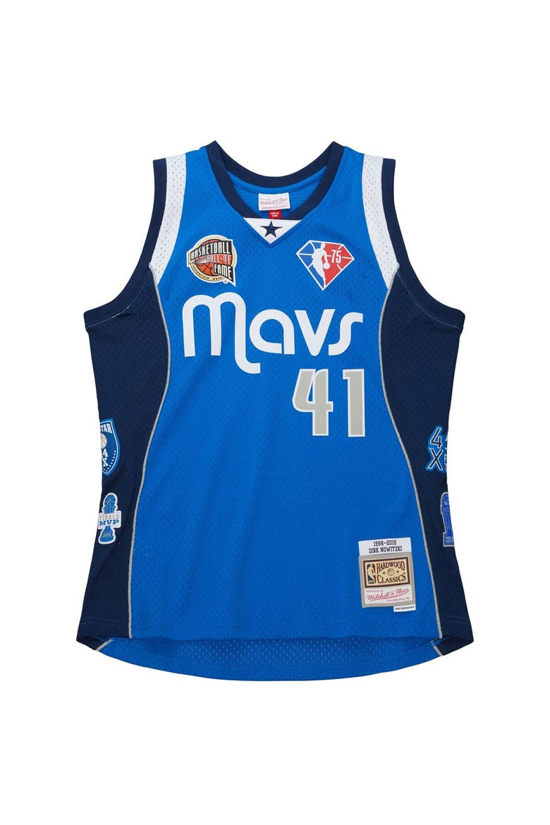 Unisex Mitchell & Ness Dirk Nowitzki Blue Dallas Mavericks Hall of Fame Class of 2023 Throwback Swingman Jersey, Alternate, color, Blue