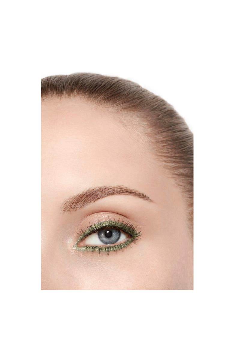 OMBRE ESSENTIELLE Multi-Use Longwearing Eyeshadow, Alternate, color, 222 JADE FACETT